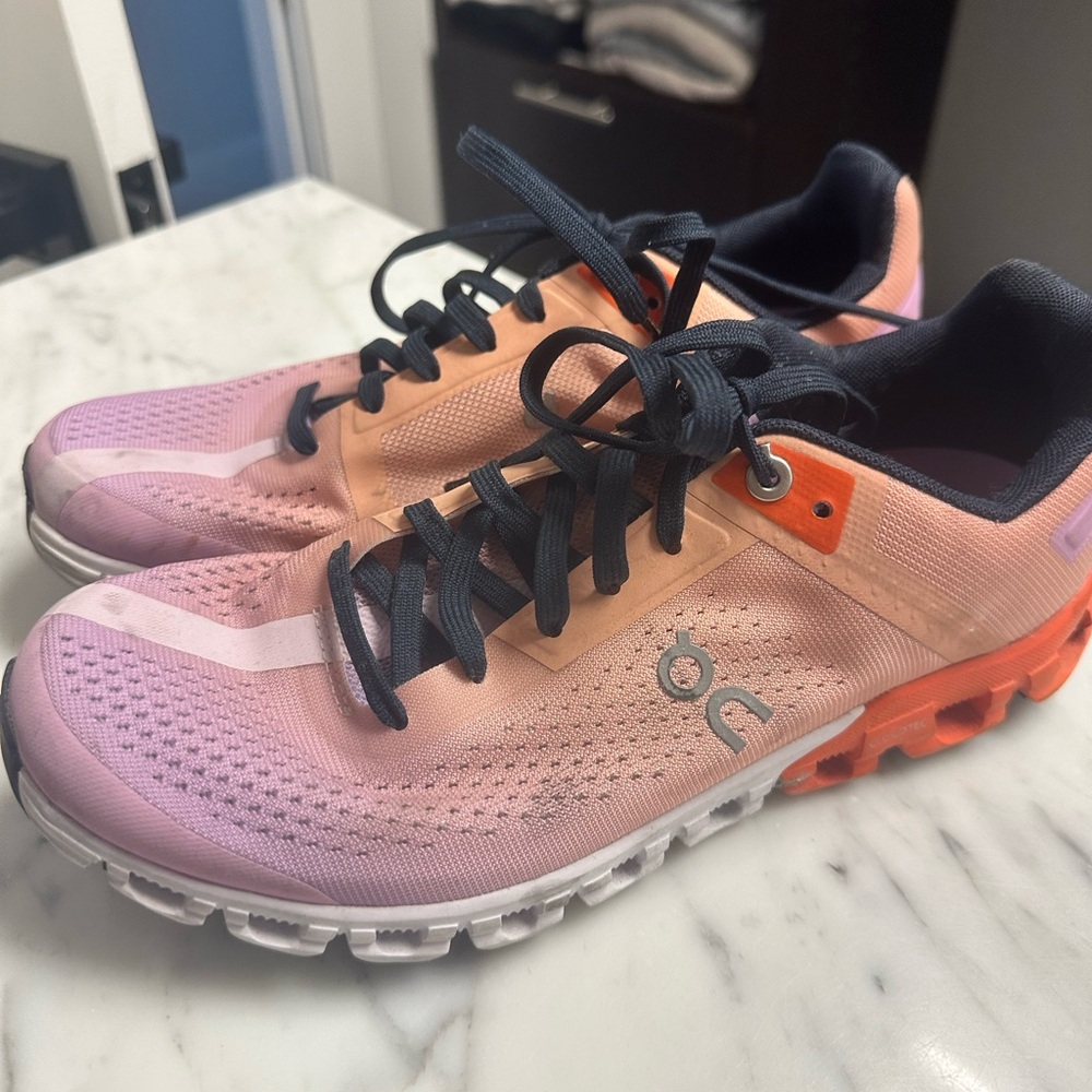 On Running Women's Multicolor CloudFlow Running Shoes - Picture 10 of 13